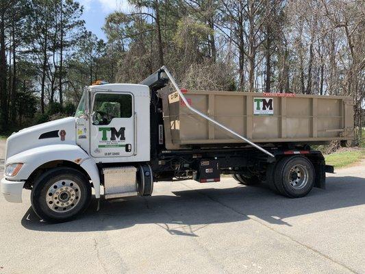 Truck with 15 Yard Dumpster