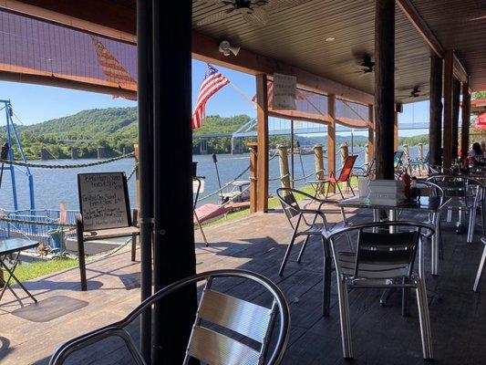 Deck seating by the Ohio River