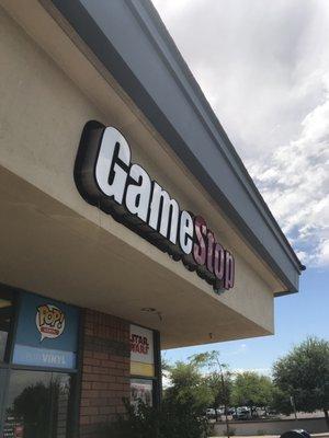 GameStop on 75th Ave & Thomas