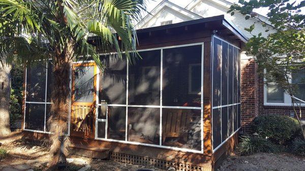 Exterior of Screen porch with Screen Tite System.