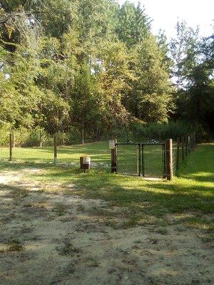 off leash fenced in dog park