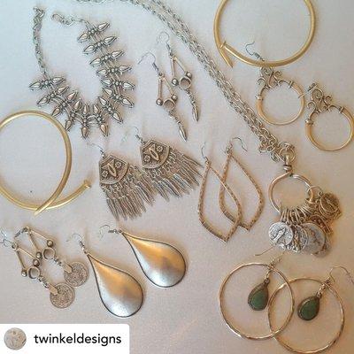 Create your own jewelry with jeweler, Tammy VosWinkel