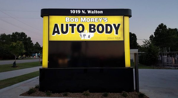 Monument Sign for Bob Morey's Auto Body in Bentonville, AR