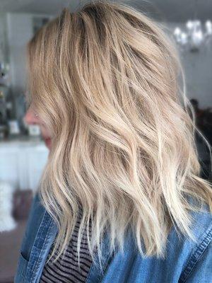 Beautiful blonde highlight!