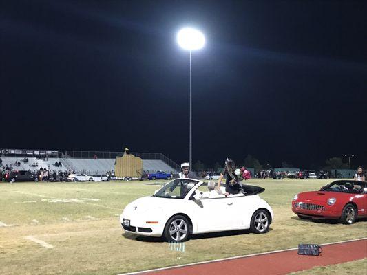 Just got crowned! Honestly couldn't believe it! Palo Verde's student council did a phenomenal job at planning the Homecoming Game/Week!