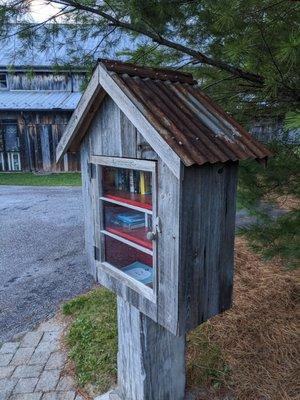 Little Free Library, Highlands