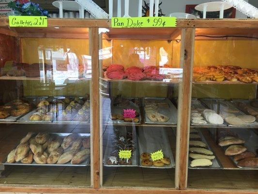 Panaderia Y Pasteleria Arcoiris