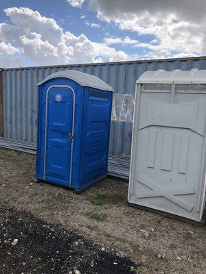 Rojas party rentals  Porta potty services