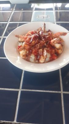 Amazing Shrimp & Grits