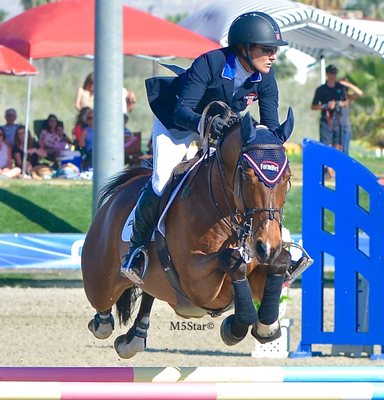 Malibu 5Star Naturals Brand Ambassador Rider Mandy Porter & Milano winning the AIG $1 Million Grand Prix 2017. Photo by Wendy Gleason