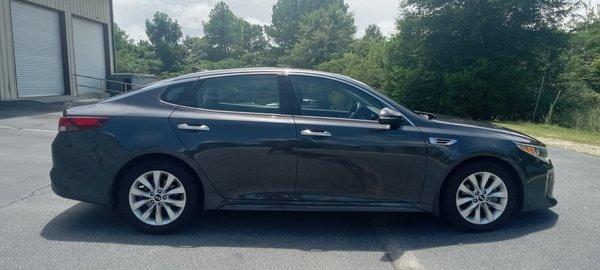 Sold 2018 Kia Optima with Panoramic Sunroof and Free Sirius XM Radio! Only 113,000 miles!