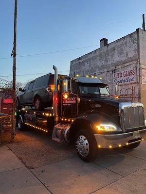 Vantage Towing & Transport Services