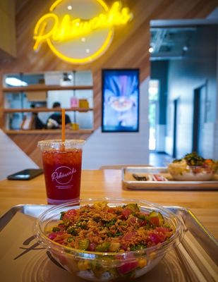 Build your own bowl with spicy tuna, Berry Patch drink