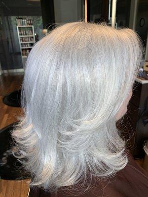 All natural pure white hair....gorgeous