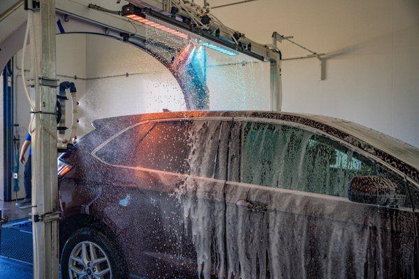 Ceramic Shield creates a silky-smooth finish on the surface of your vehicle, keeping it safe and resilient until your next wash.