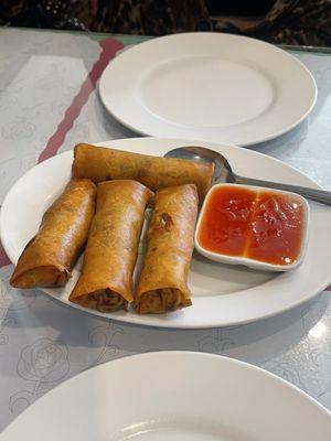 The egg rolls are big and crispy!