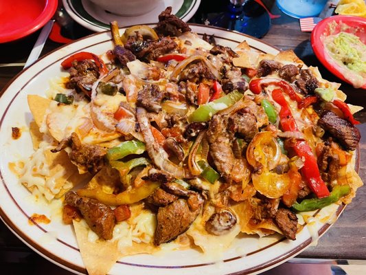 Nachos with steak