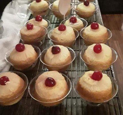 Pineapple upside-down cupcakes