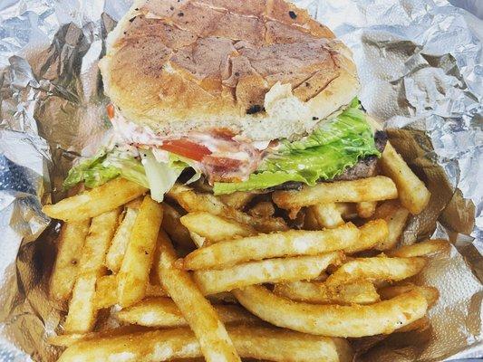 Cheeseburger with French Fries