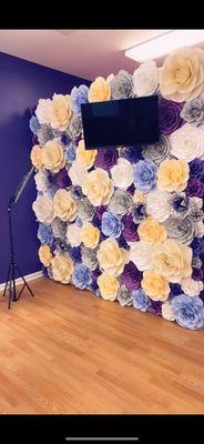 FLOWER WALL