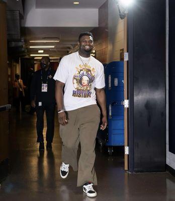 Zion williamson rocking a t shirt from the shop!