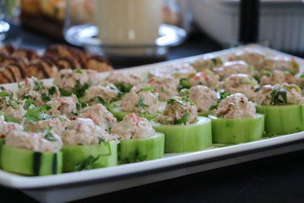 Low carb Tuna salad cups.