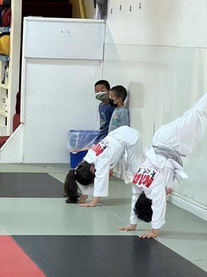 My 4.5 year old love it! Yeah!  Taekwondo for the first time!