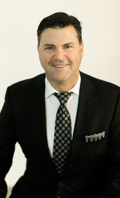 Dr. Scott Strasburger