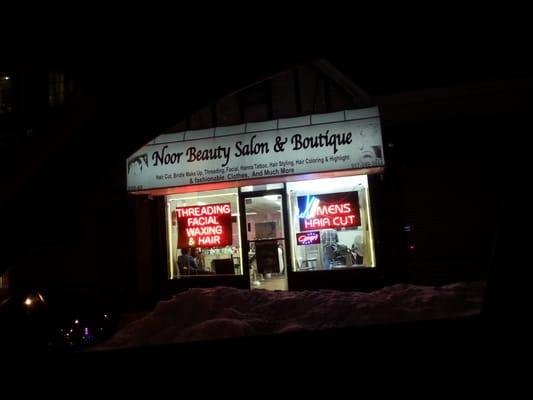 Noor Beauty Salon & Boutique