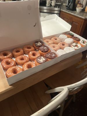 Some samples of their donuts.