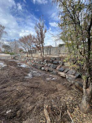 Boulders Retaining Wall