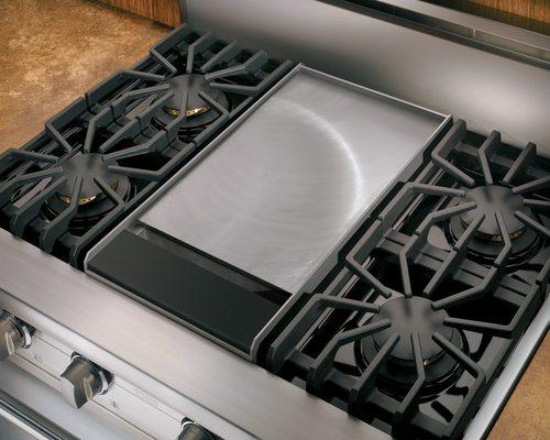 We offer top-quality cooktop repair services at Booker's Expert Appliance Repair.