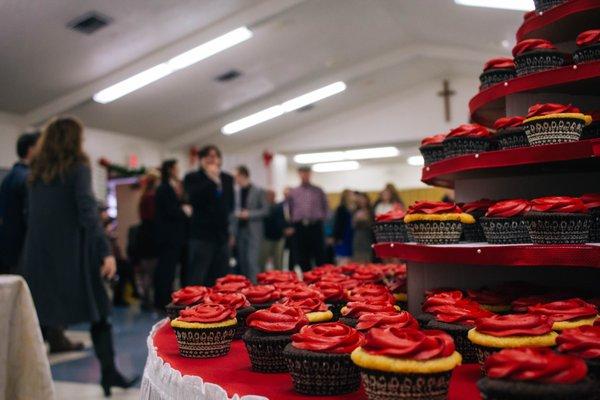 There were plenty of cupcakes for all of our guests, for such a good price!