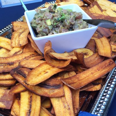 S+S Gastro Grub Catering at Casa de la Vista serving Ahi Tuna, Fresh Made Plantain Chips