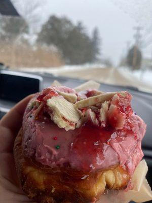 The strawberry pop tart donut was so good. They got amazing new flavors.