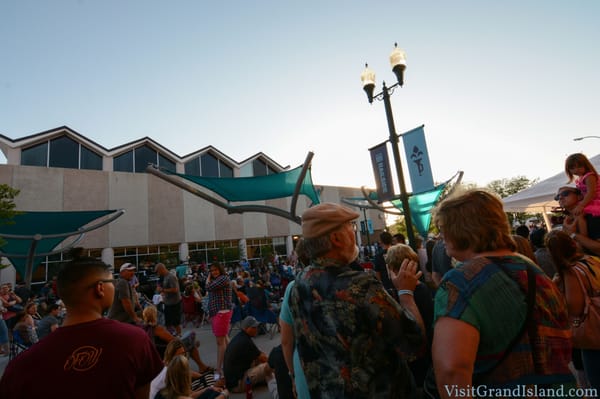 Live music in the Railside Plaza.