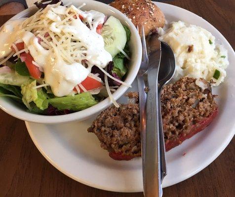 Meatloaf dinner!