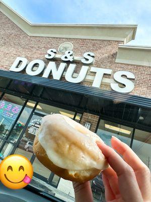 S & S Donuts