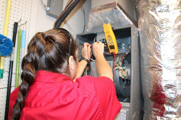 Is your air conditioner struggling to cool your home? We provide professional HVAC service