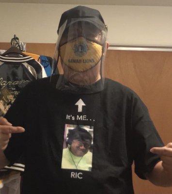 "Eh! Who dat behind da mask!"     Pandemic t shirt printed by Eddie