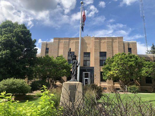 Bremer County Courthouse