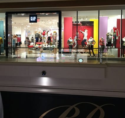 Gap storefront