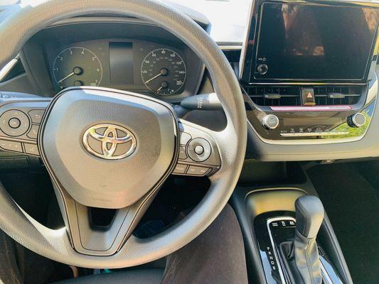 My super clean interior after Elite Hand Car Wash cleaned my Corolla Hybrid :D !