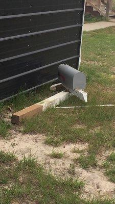 Broken mailbox