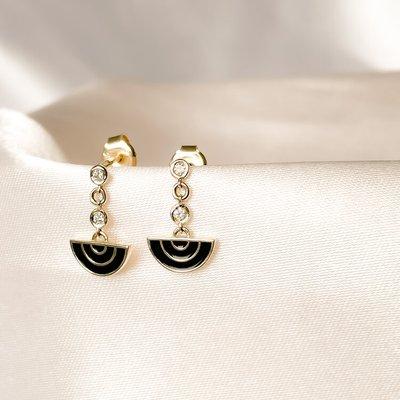 - 14K solid gold
 - 0.06 ct diamonds
 - size: half-moon is 9 mm X 4 mm; total earring length: 15mm