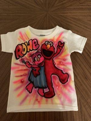 Ordered this for my daughter's 2nd birthday, she loved it!!