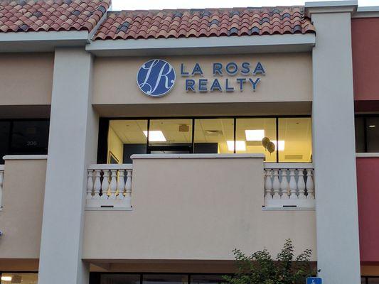 La Rosa Realty Waterford Lakes