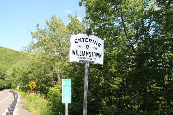 Williamstown Town of School Dept