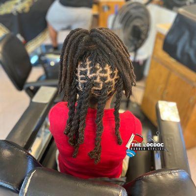 Loc-maintenance & style , ( rope twist / pineapple)