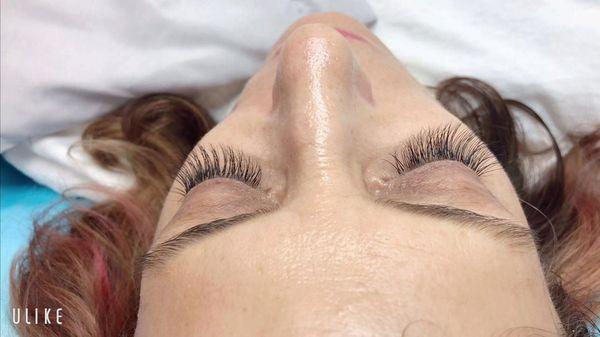 Japanese single eyelash extensions